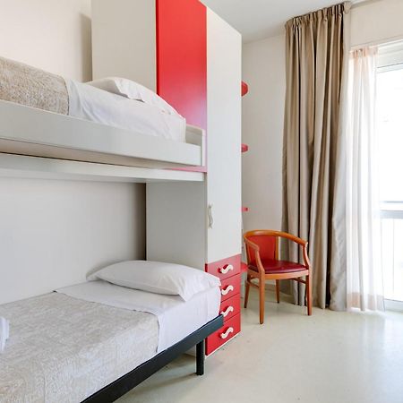 Hotel La Perla Rimini Esterno foto