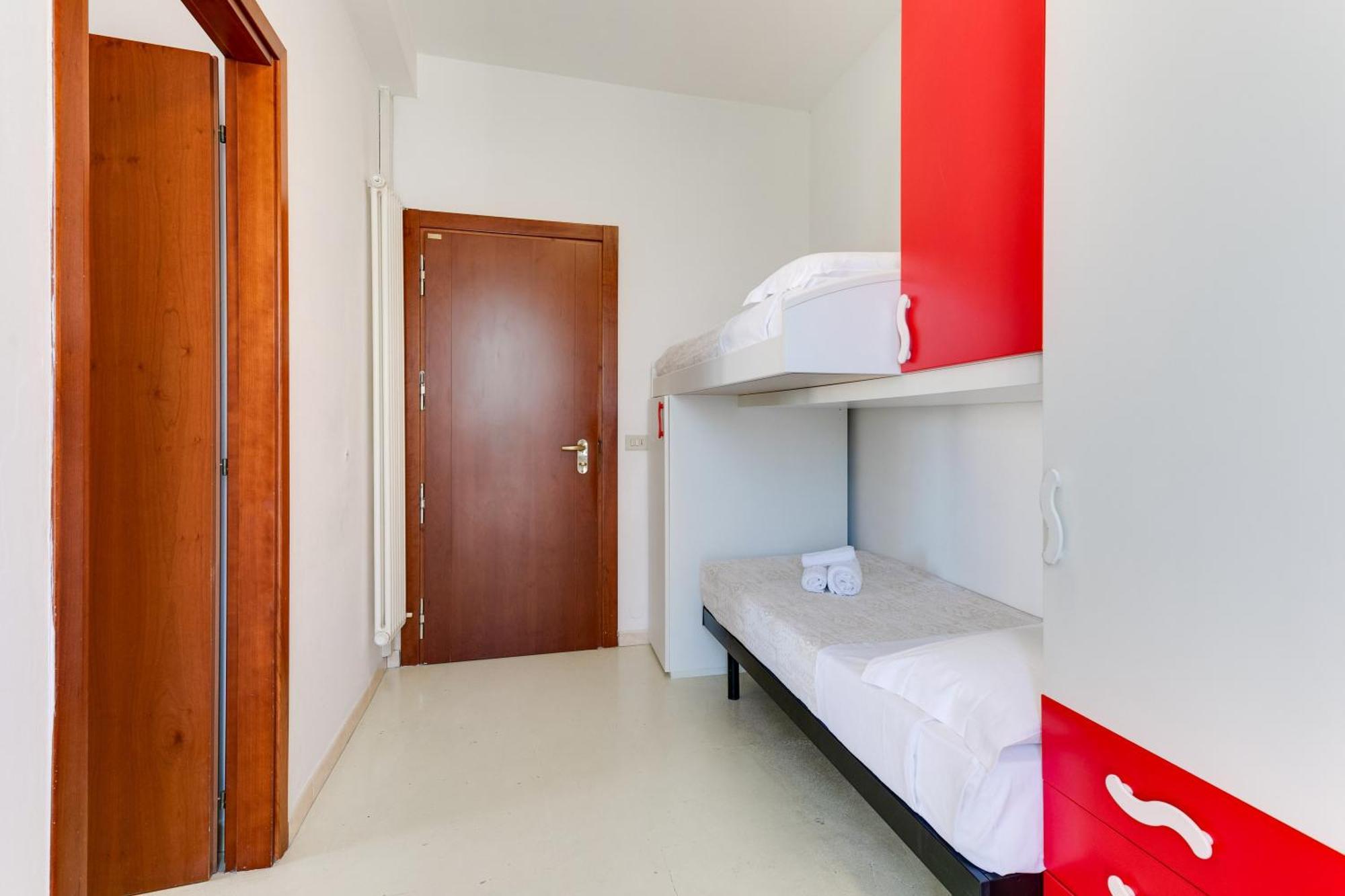 Hotel La Perla Rimini Esterno foto
