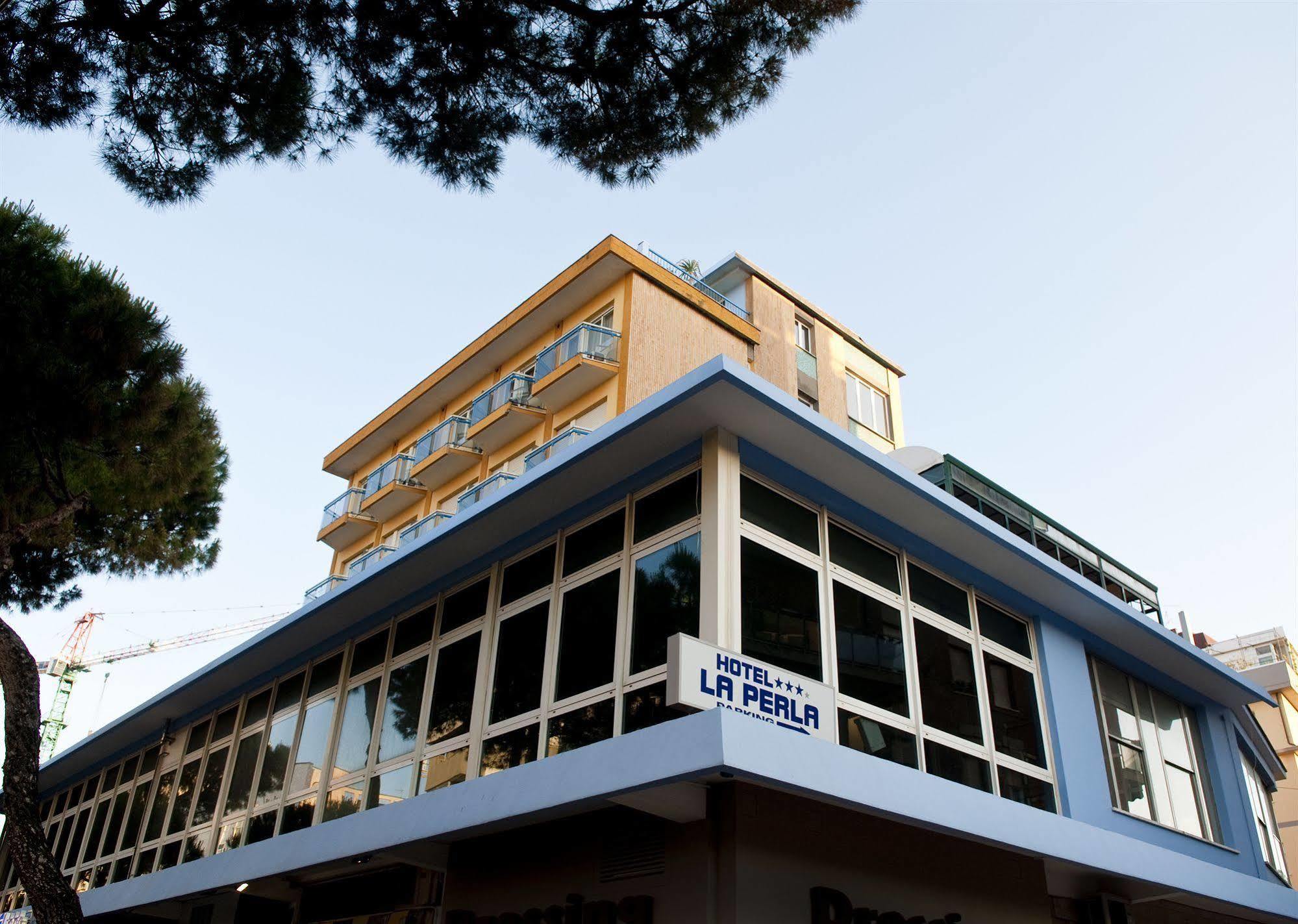 Hotel La Perla Rimini Esterno foto